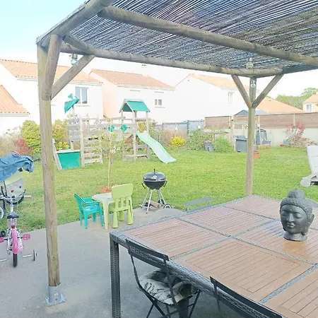 Maison Conviviale Et Familiale